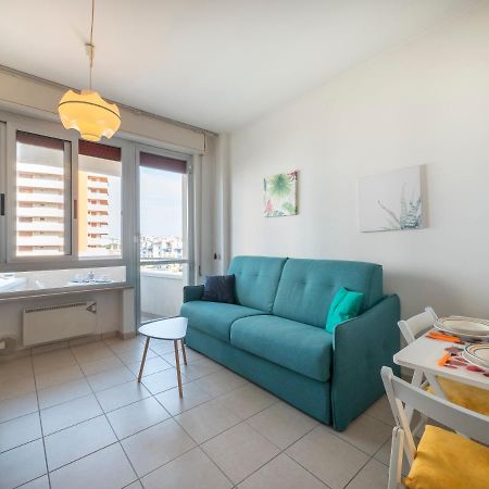 Mimose Little House Apartment มิซาโน อาดรีอาติโก ภายนอก รูปภาพ