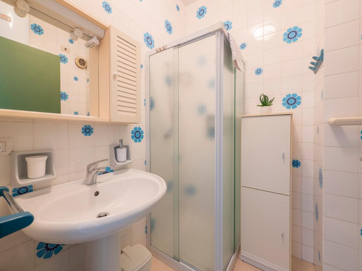 Mimose Little House Apartment มิซาโน อาดรีอาติโก ภายนอก รูปภาพ